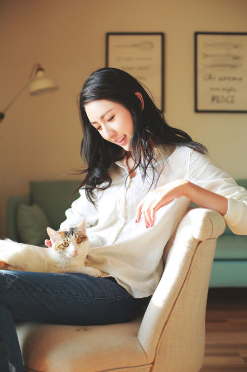 熊猫体育APP-欧洲杯变阵奇兵：战术灵活，精彩不断！，70秒还原欧洲杯惊魂瞬间